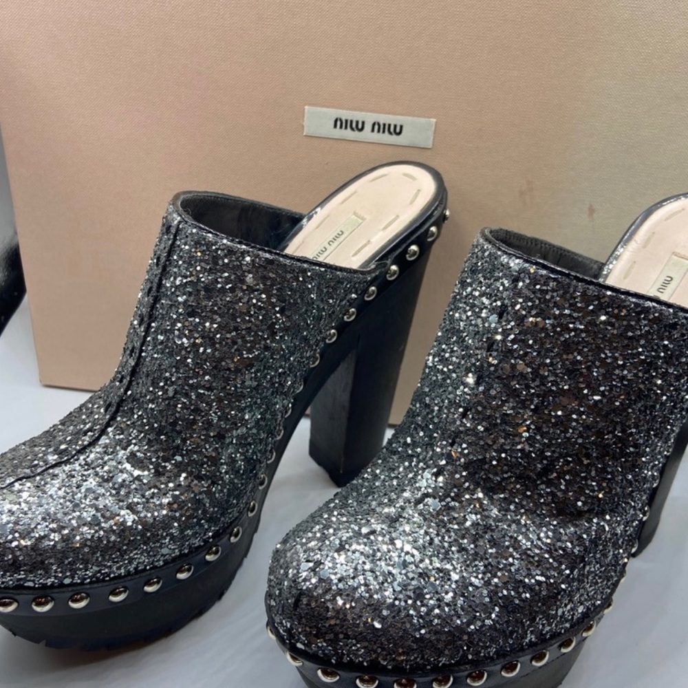 MIU MIU SPARKLE CLOGS